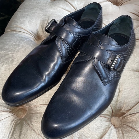 Authentic LV Black leather shoes - Picture 1 of 11